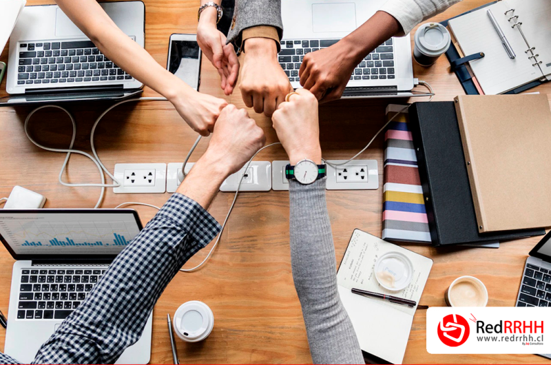 Cómo Crear Entornos Laborales Seguros: Claves para una Gestión Efectiva